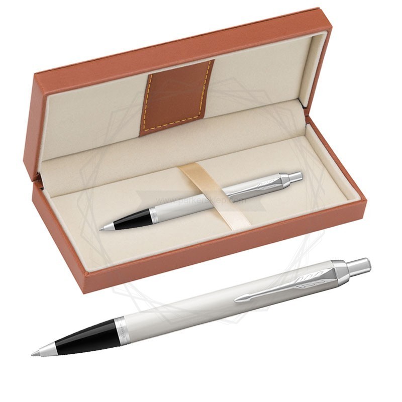 Długopis Parker IM biały CT w brązowym pudełku [1931675/11]  