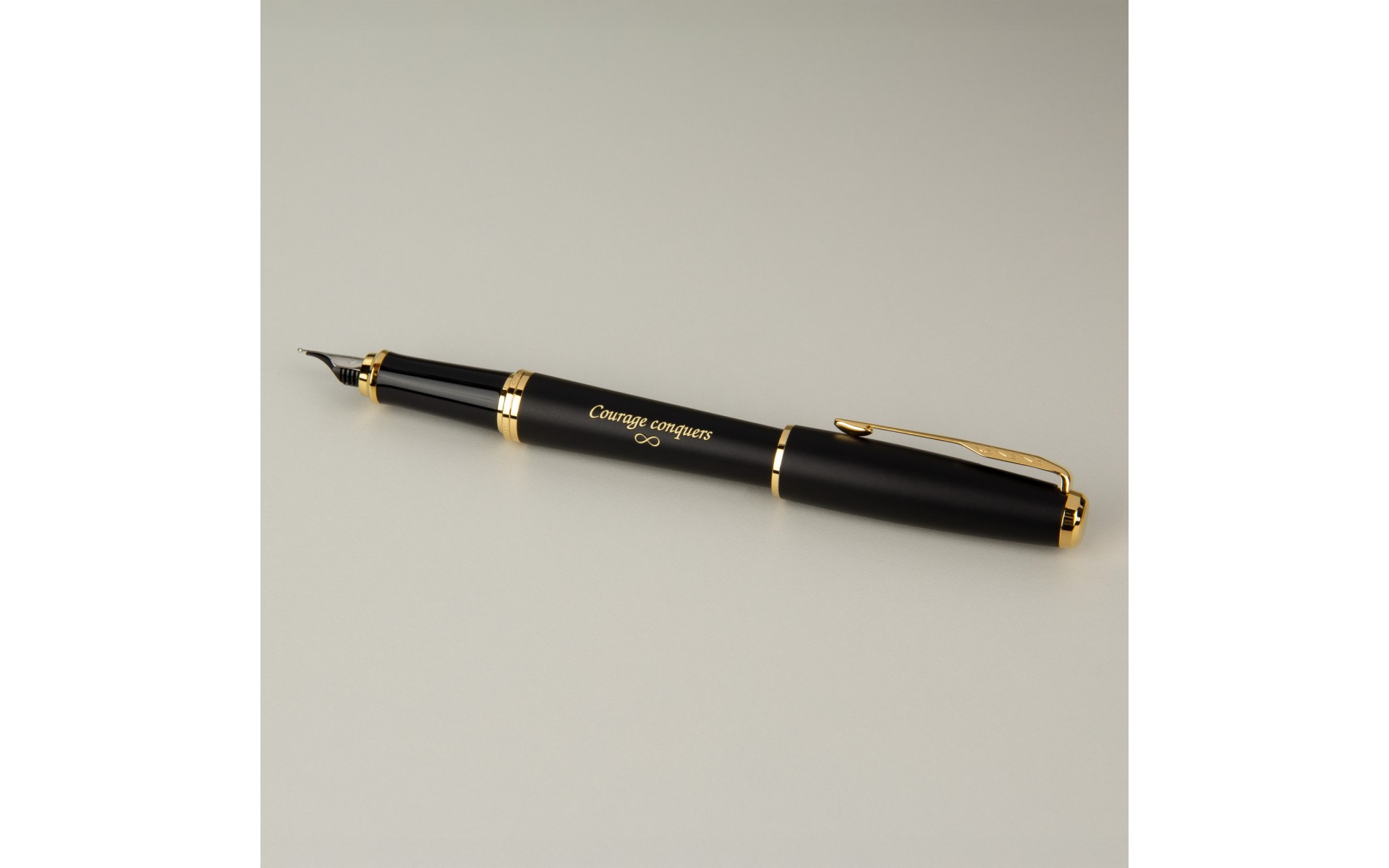  Pióro wieczne Parker Urban Muted Black GT [1931601] z grawerem