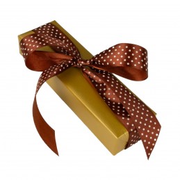 Pakowanie prezentów - papier złoty (WZ0042)Pakowanie prezentów - papier złoty (WZ0042)